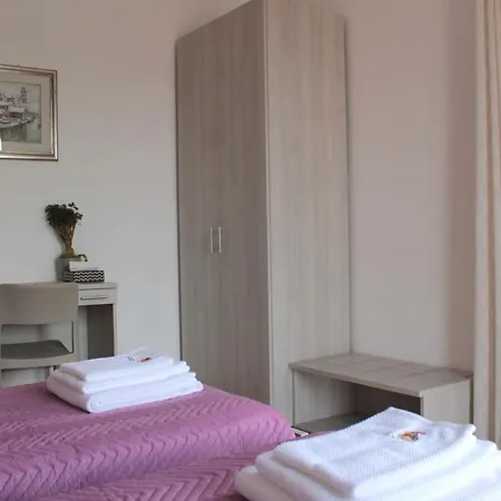 Pensjonat Ai Cantarelli *