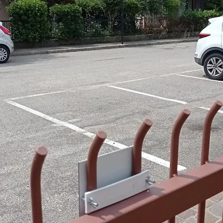 Ai Cantarelli * לוגניאנו