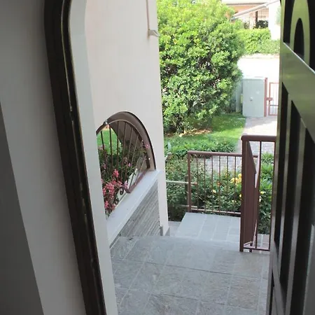 Ai Cantarelli Луганьано